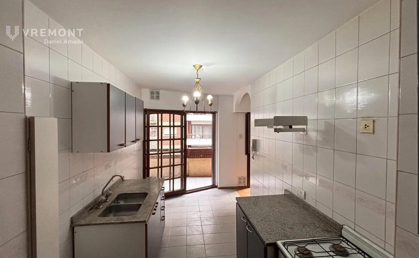 Departamento en P.Rivadavia 8