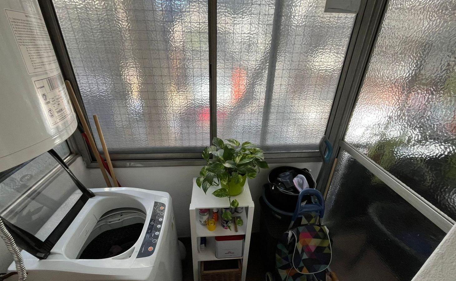 Foto de Departamento de 3 ambientes en venta en Boedo con balcón corrido, imagen 3