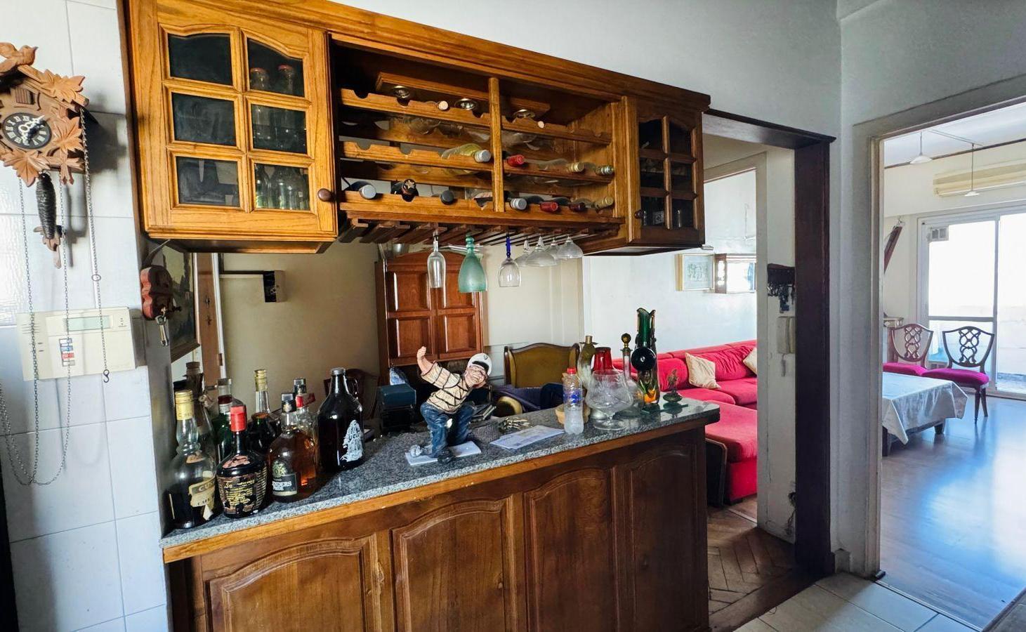 Foto de Av. Rivadavia 4400 Semipiso en venta en Almagro 4 ambientes con balcón, imagen 2