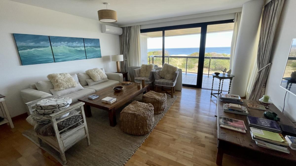 Foto de Departamento de 2 dormitorios en Playa Brava, imagen 1