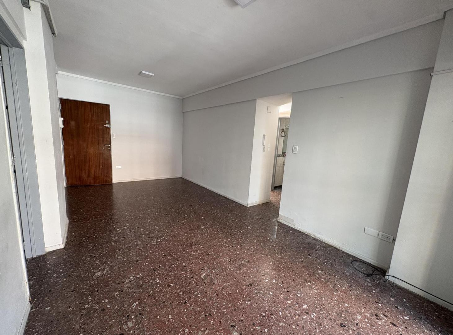 Foto de Departamento de 3 ambientes en venta en Lanús Oeste, imagen 3