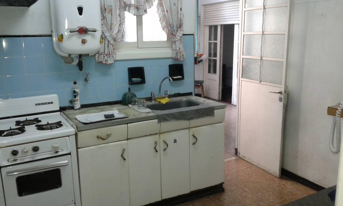 Departamento 3 Amb Al Frente Mb/ubic 1