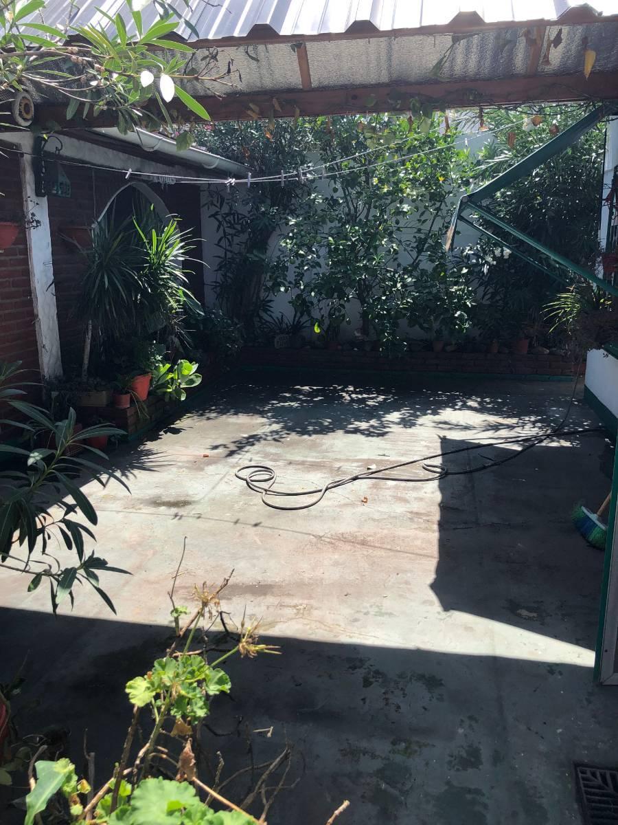 Foto de Muy Buen Estado Casa 3 Amb con Garage, imagen 2