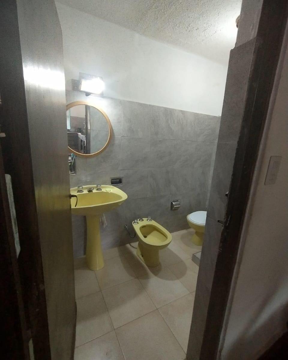 Foto de ¡NUEVO VALOR! Departamento 4 Amb en Lanus Este, imagen 3