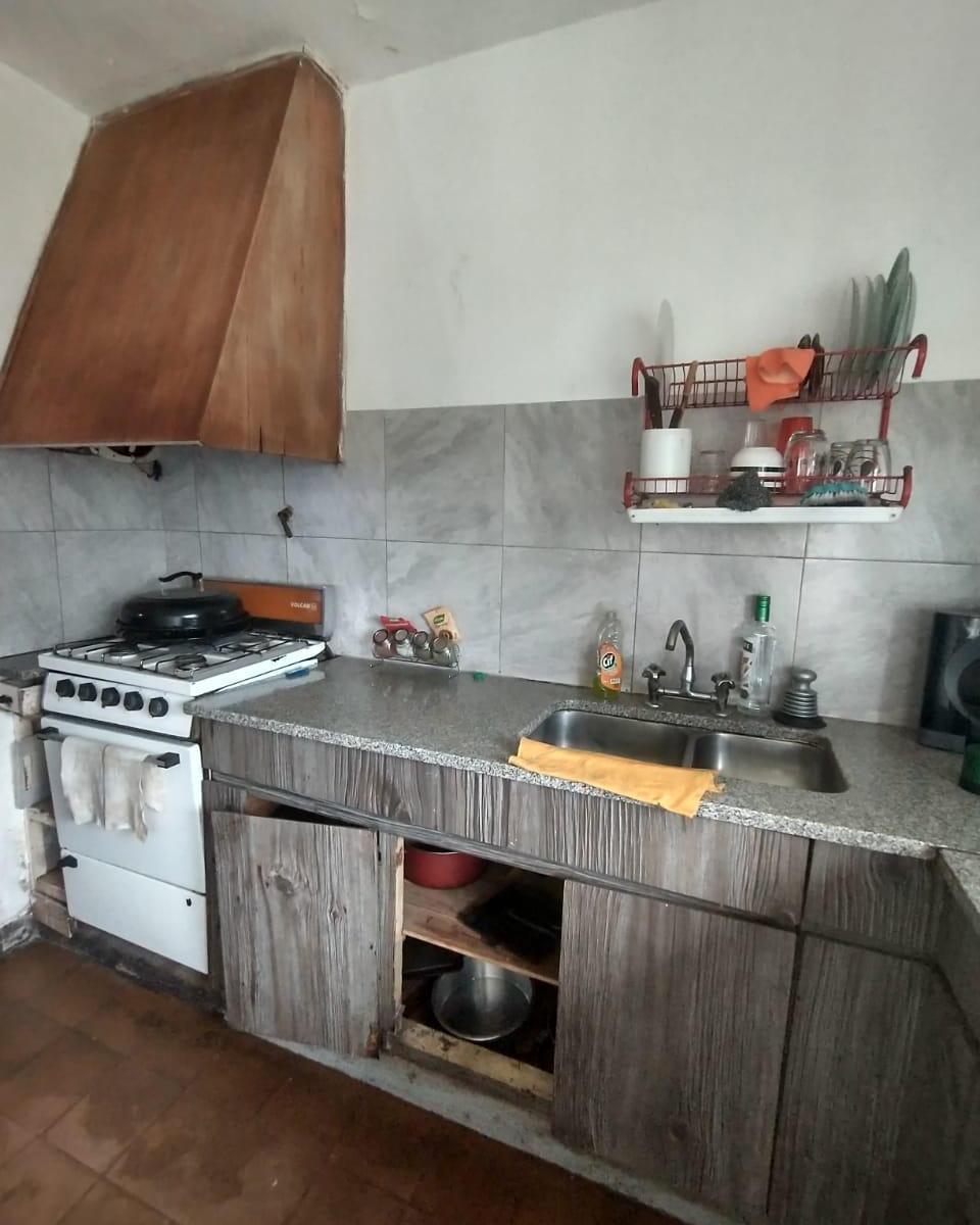 Foto de ¡NUEVO VALOR! Departamento 4 Amb en Lanus Este, imagen 2