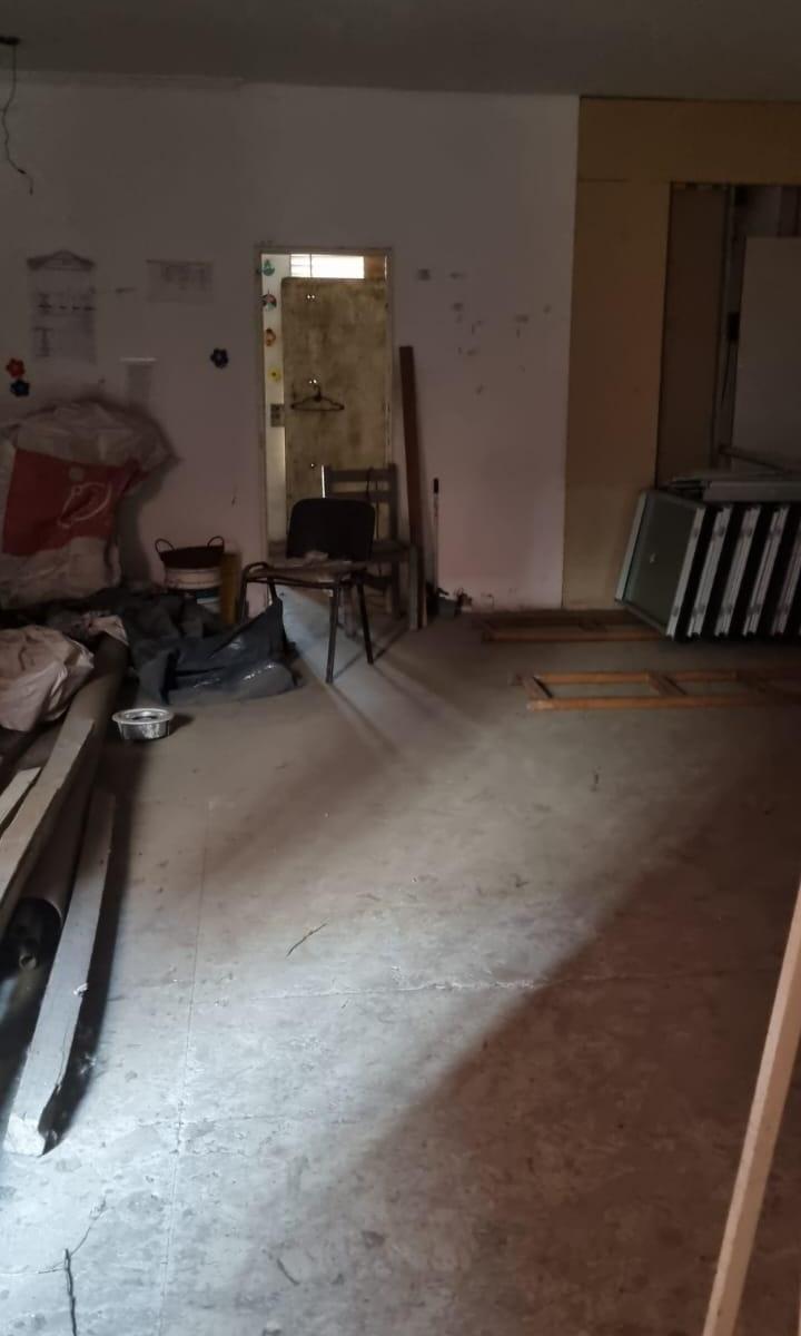 Oportunidad en Venta X Dos Galpones 2