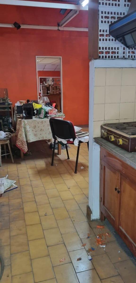 Foto de Galpón/Cochera c/2 Locales ¡¡ NUEVO VALOR!!, imagen 4