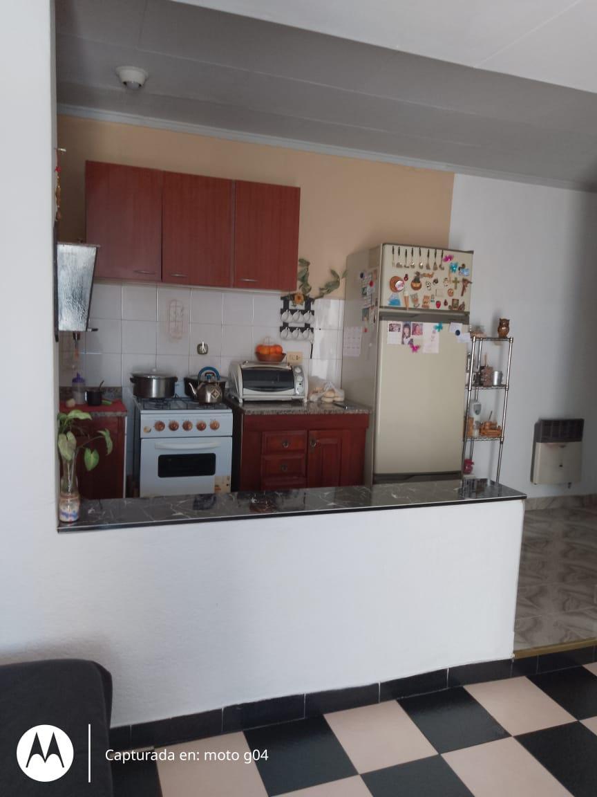 2 Deptos T/ Casa C/ ¡Patio y Parrilla! 4