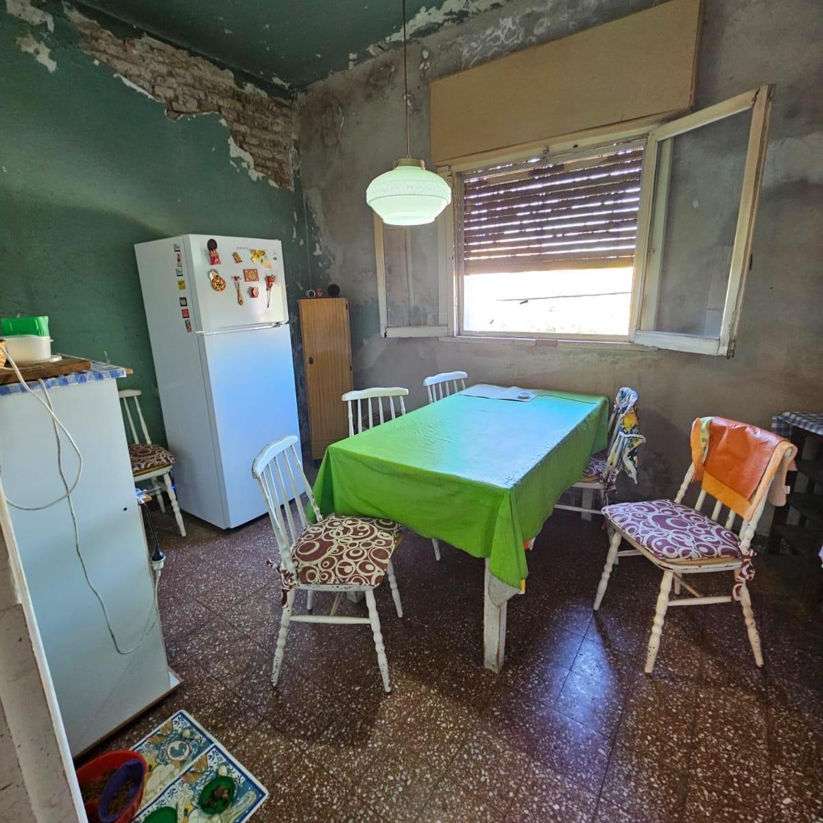 LOCAL C/ VIVIENDA