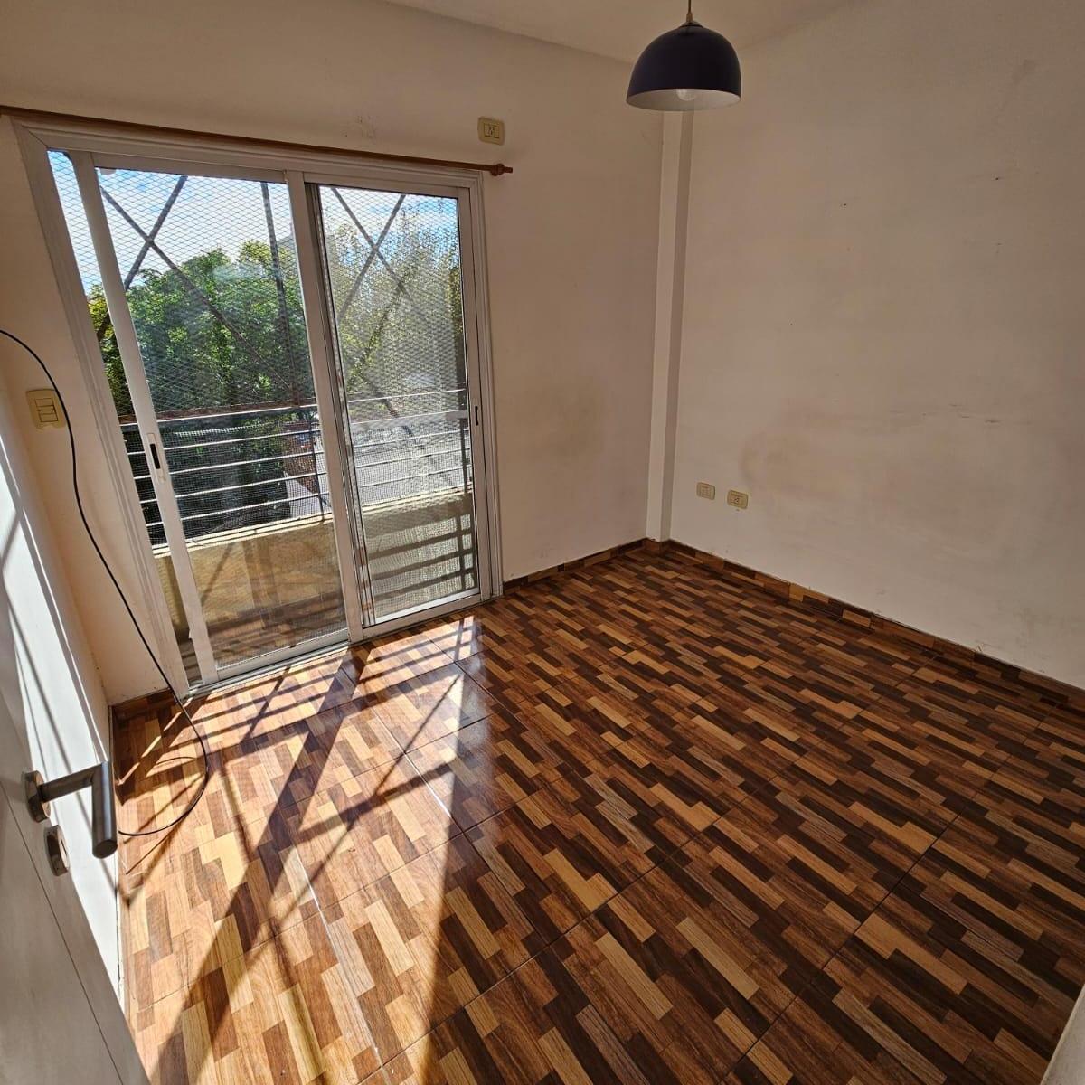 Foto de ¡¡¡¡MUY LINDO SEMIPISO AL CONTRAFRENTE C/BALCON FRANCES!!!, imagen 2