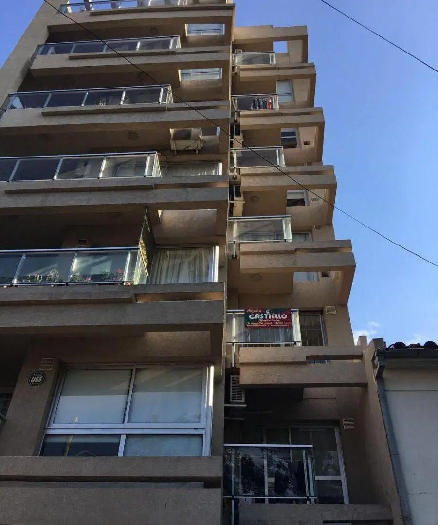 ¡NUEVO INGRESO PARA ALQUILER EN LANUS OESTE! 2