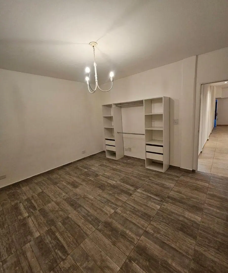 ¡NUEVO INGRESO! Departamento 3 amb en ALQUILER en LANUS OESTE 5