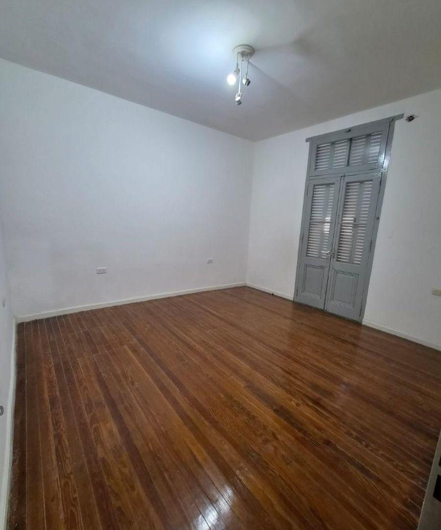 Foto de ¡NUEVO INGRESO! Casa de 3 Amb en LANUS ESTE, imagen 4