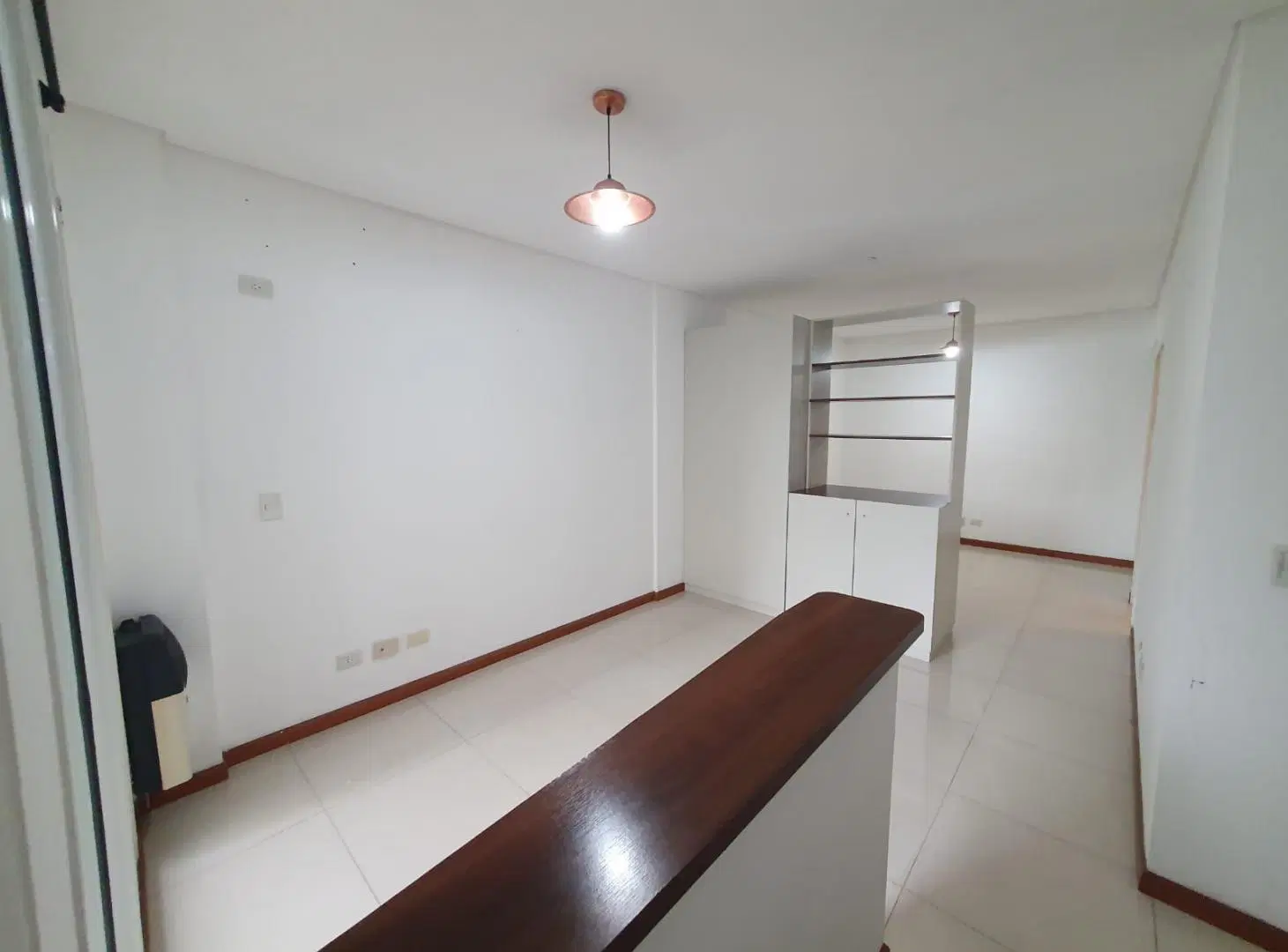 Monoambiente en alquiler con balcón al contrafrente 2