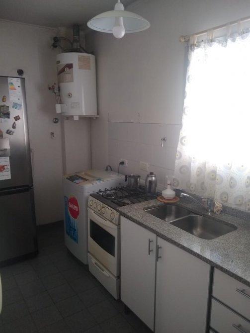 Foto de EXCELENTE DEPARTAMENTO DE 2 AMBIENTES EN 3ER PISO, A MTSDE LA ESTACION., imagen 4