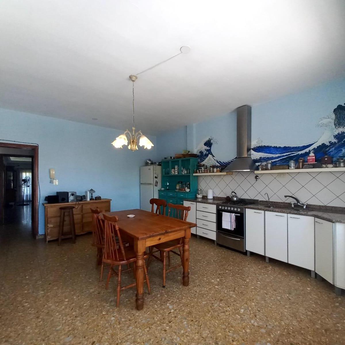 Excelente Casa en Planta Alta, Mas Depto y Deposito en Planta Baja 1