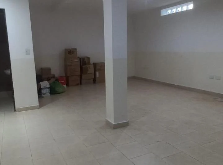 EXCELENTE DEPTO 3 AMB EN 1ER PISO MAS OFIC. O SHOWRROM EN PLANTA BAJA! 1