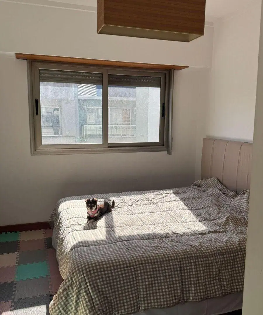 EXCELENTE Y AMPLIO DEPARTAMENTO DE 2 AMBIENTES CON COCHERA 5