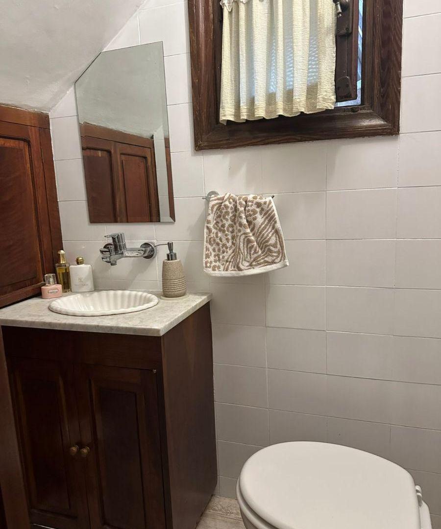 Foto de EXCELENTE CASA ESTILO INGLÉS CON GARAGE Y PILETA, imagen 5