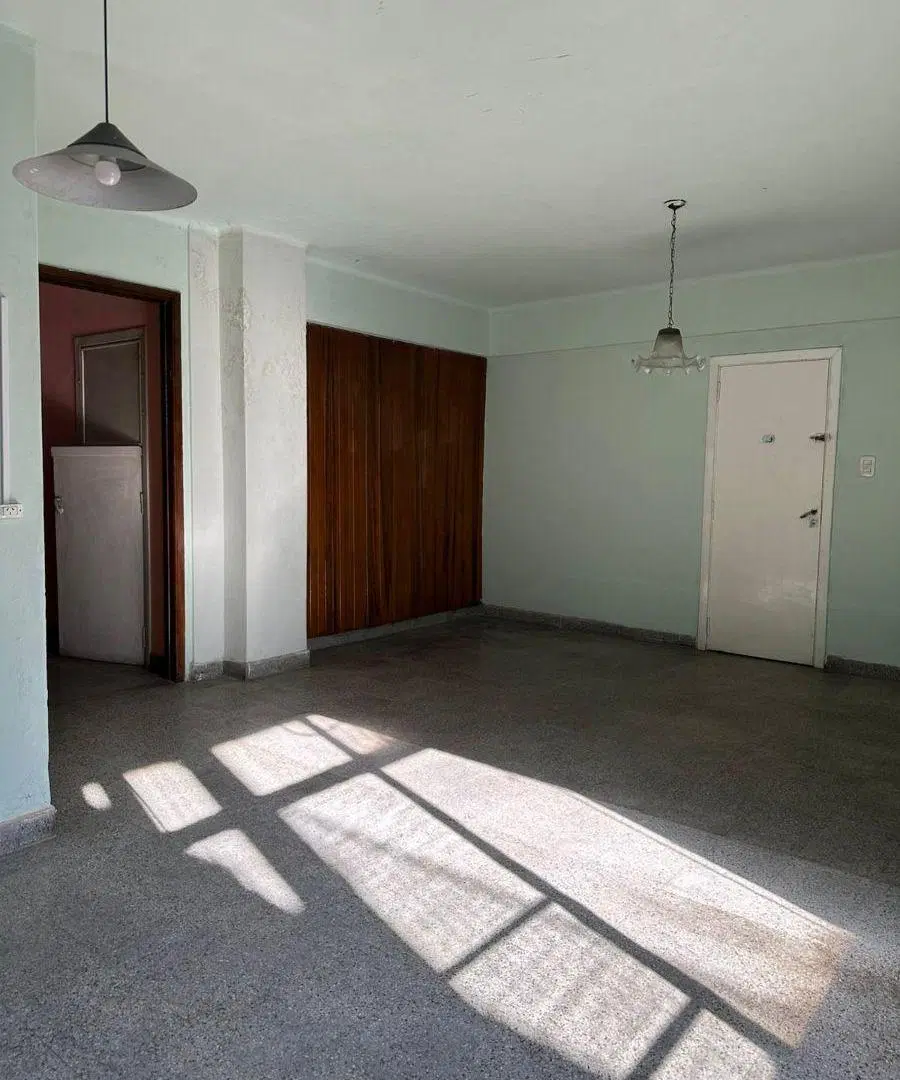 EXCELENTE OFICINA 3AMB DE 50M2 EN EL CORAZÓN DE ADROGUÉ 5