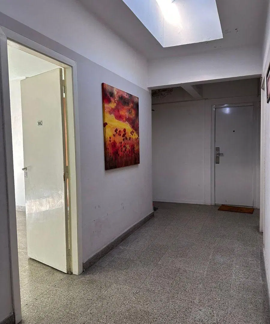 EXCELENTE OFICINA 3AMB DE 50M2 EN EL CORAZÓN DE ADROGUÉ 2