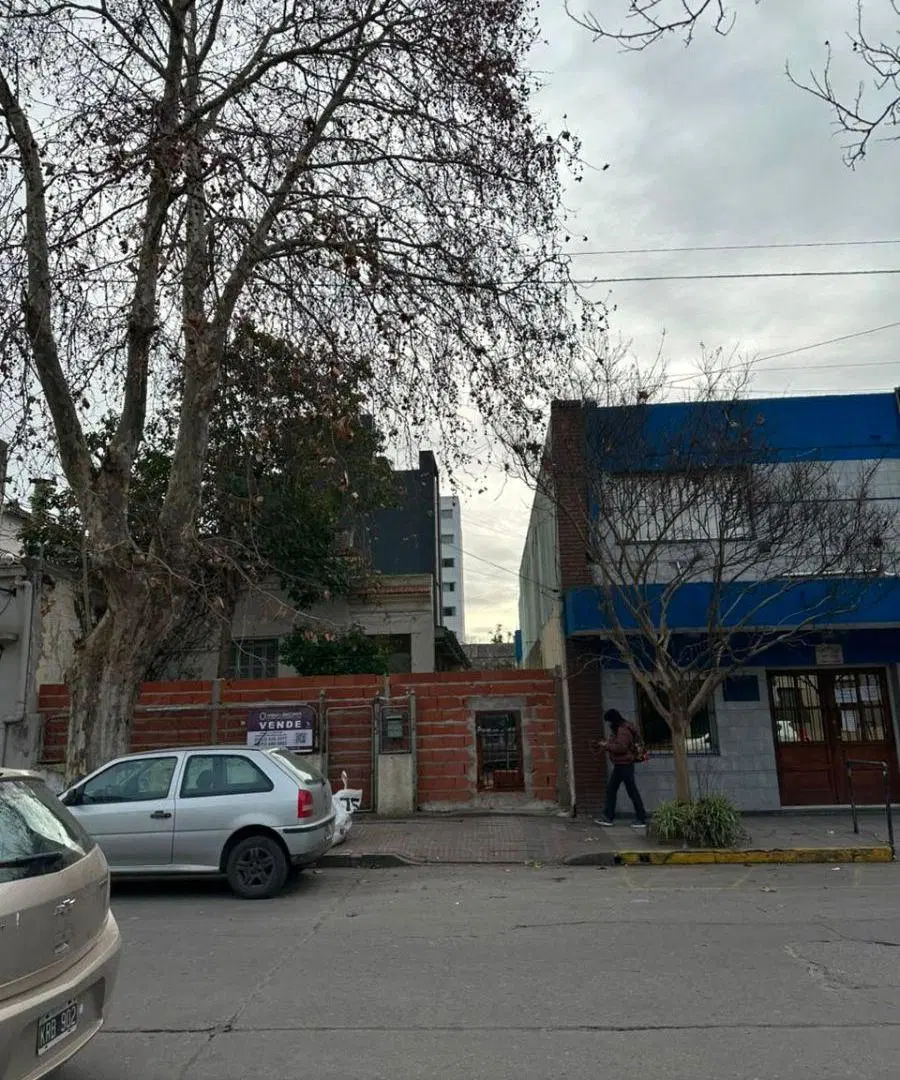 CASA Y DEPTO A RECICLAR A 250M DE AV. LURO IDEAL USO PROFESIONAL 1