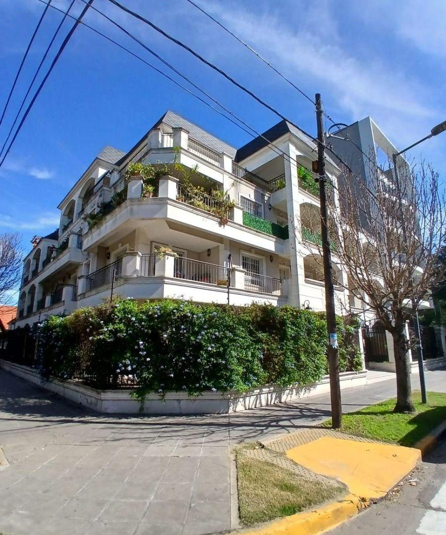 Foto de EXCELENTE 2 AMBIENTES CON AMPLIO BALCON, EN EDIFICIO FINER XX., imagen 2