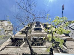 OFICINA  RECICLADA  DE ESTILO FRANCÉS -  200 m2  - RECOLETA 4