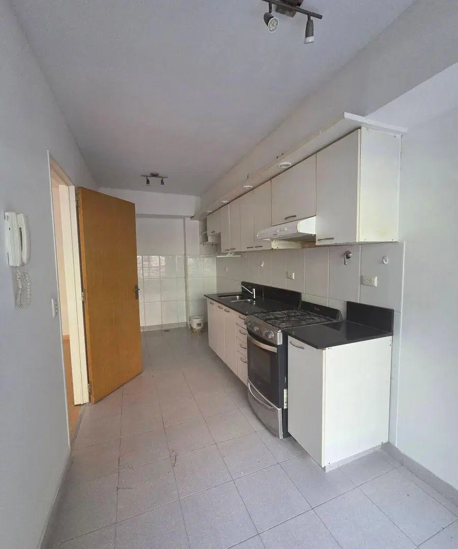 Departamento de 80 m² con 2 dormitorios en alquiler en Puerto Madero 3