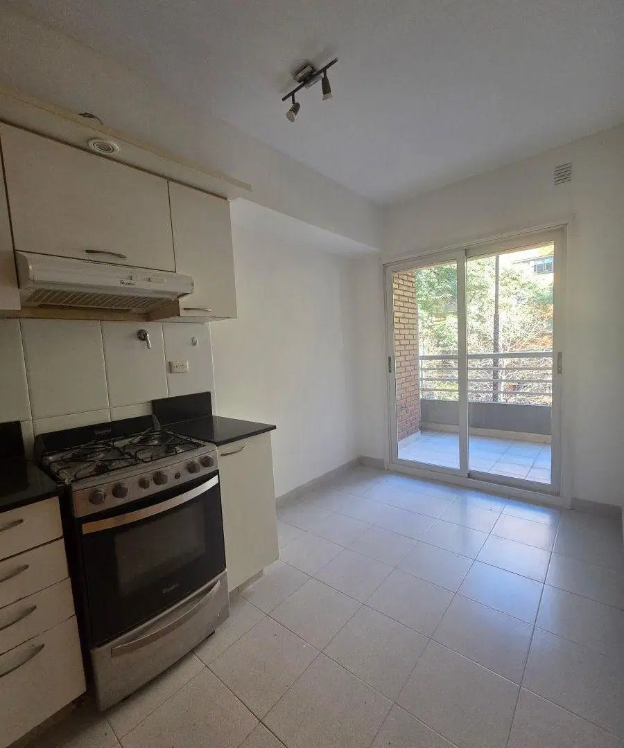 Departamento de 80 m² con 2 dormitorios en alquiler en Puerto Madero 5