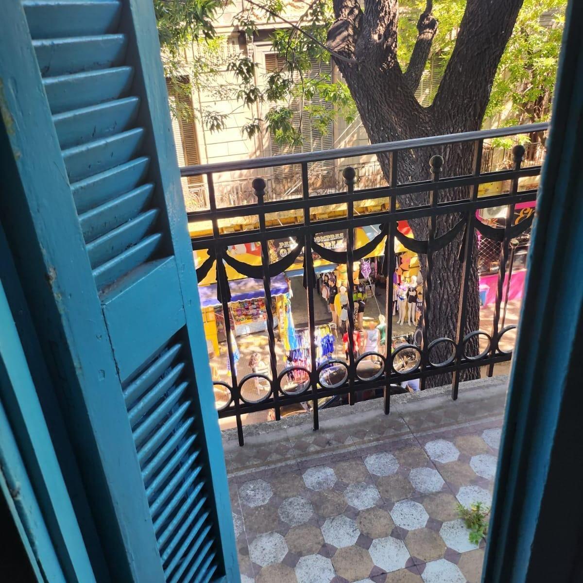 Olavarria 700 - 6 Ambientes con Terraza - Ideal Hostel / Vivienda / Estudio 1