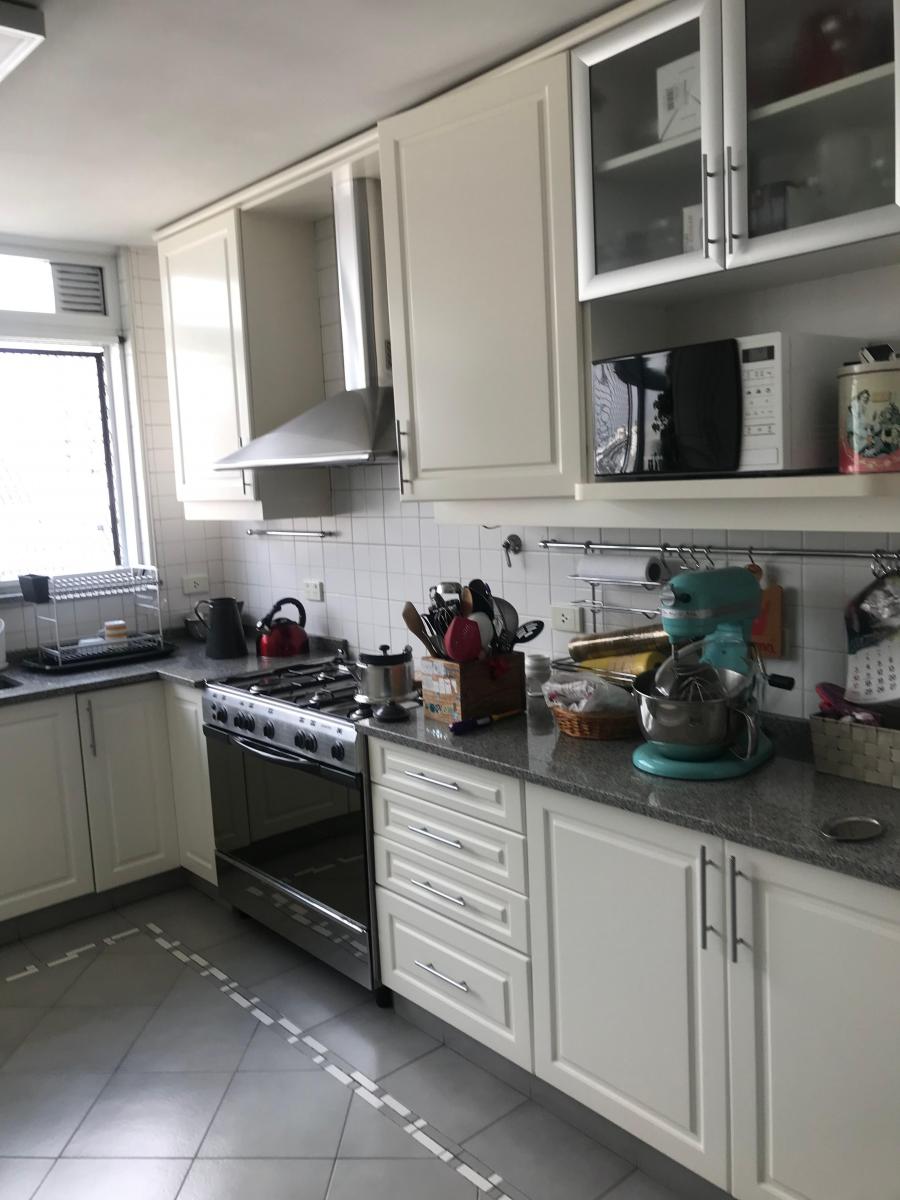 Departamento 4 Dorm. - Escritorio - Cocheras - Piscina 1