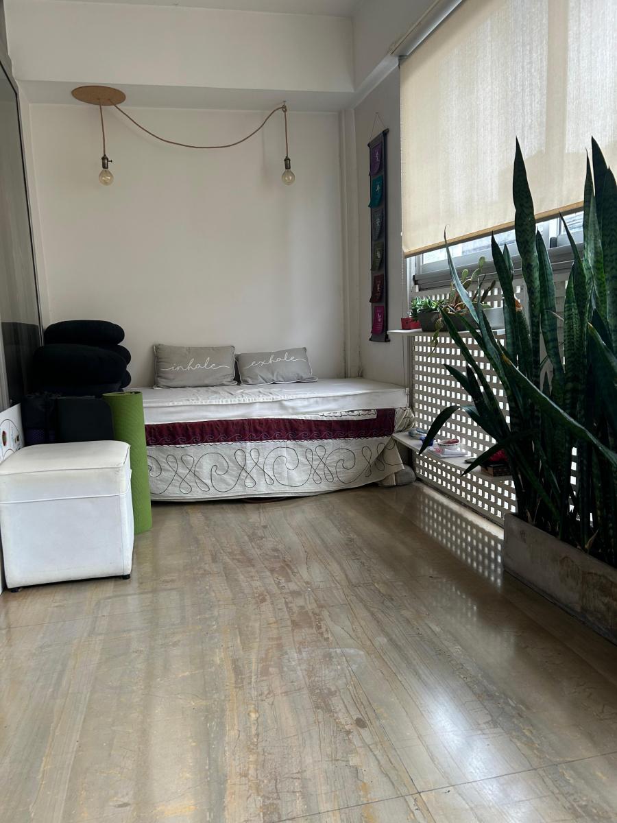 Departamento 4 Dorm. - Cochera - Dependencia - Apto Prof. - Escritorio 1
