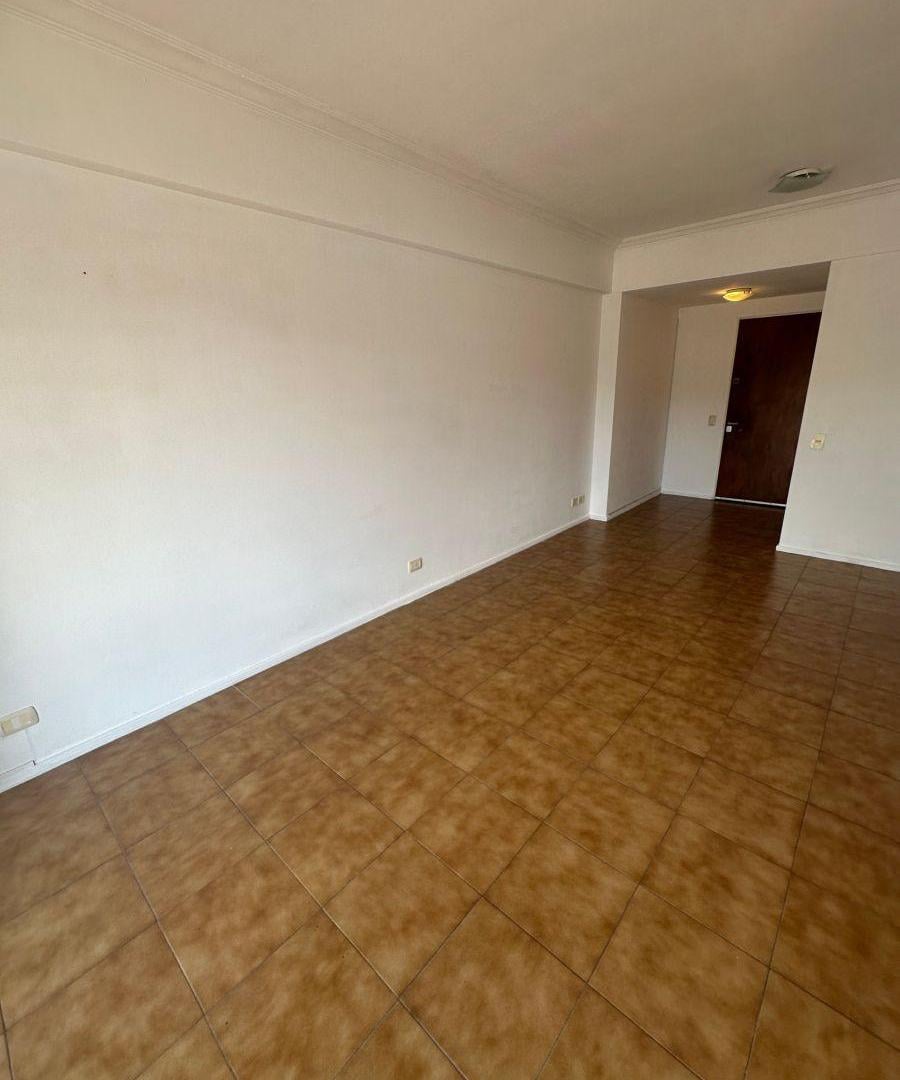 Foto de 2 Amb Cte, Bcon, Baño y Cocina Completa. Lavadero Indep., imagen 5