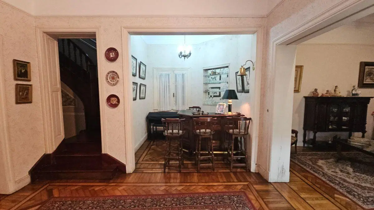 Casa-Petit Hotel en Palermo-Belgrano 351 m2 uso comercial. Av. Lacroze y Av L. M. Campos. Jardin 2