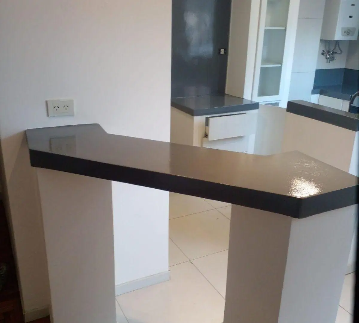 2 amb en venta en Flores, totalmente hecho a nuevo. Caracas y Av. Rivadavia. 4