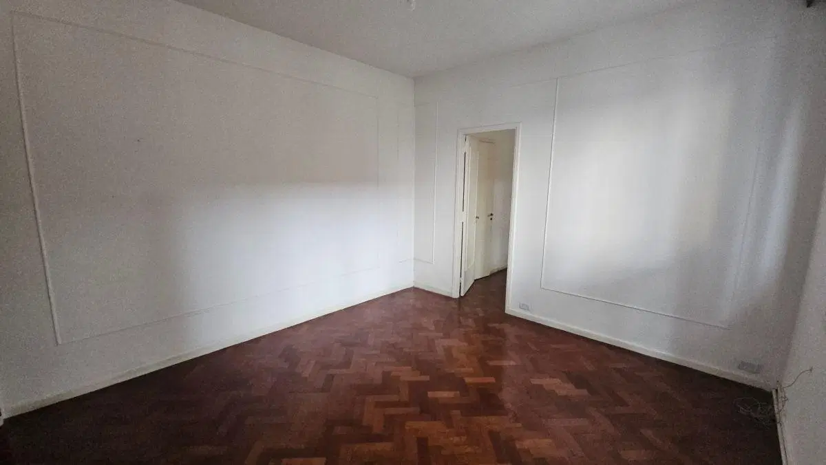 Departamento en venta de 2 ambientes al frente en Belgrano 2