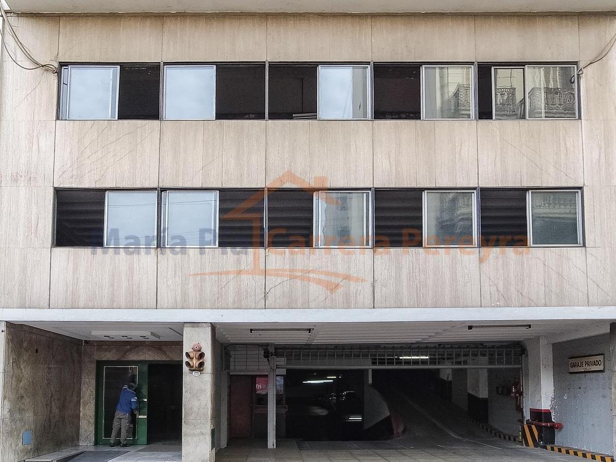 Venta Departamento U Oficina 4 Ambientes con Cochera y Seguridad Mitre 1221 2