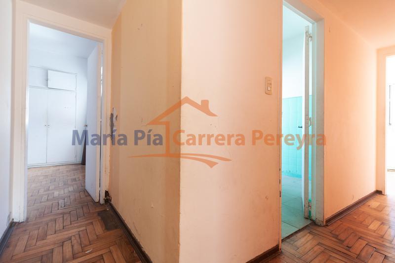 Excelente PH en V. Urquiza Sin Expensas de 2 Plantas Independientes de 6 Ambientes con Terraza 1