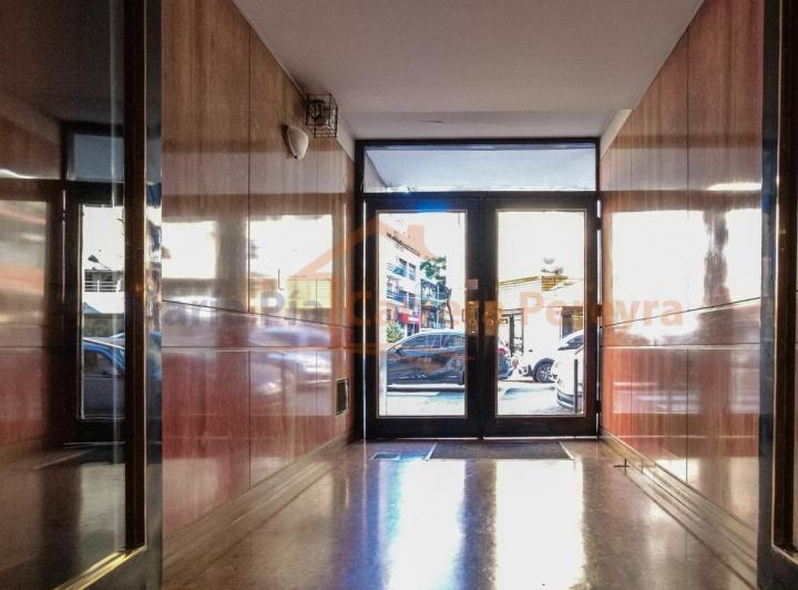 VENTA DEPARTAMENTO 4 AMBIENTES PISO 6º FRENTE AZCUENAGA Y AV CORDOBA 1