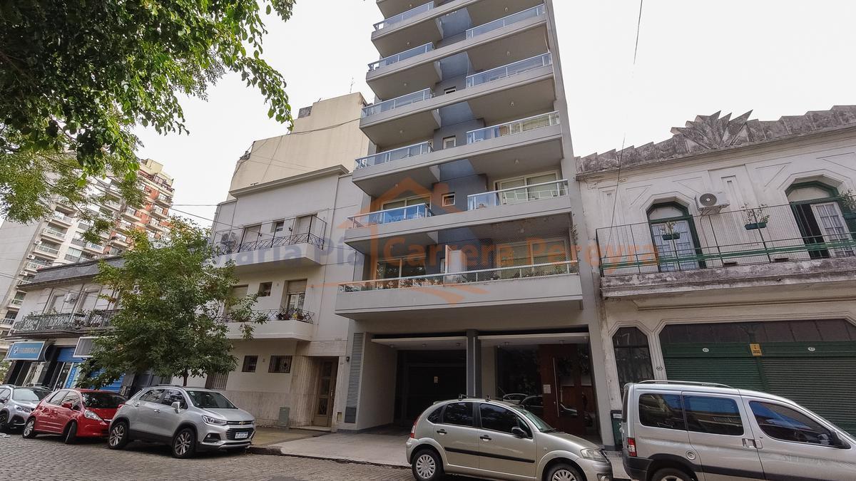 Venta Caballito Arengreen 600 2 ambientes con balcon Laundry Solarium y pileta