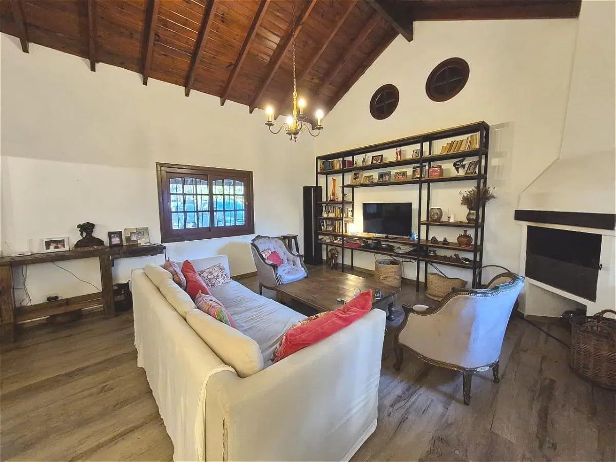 Casa En Venta 4 dormitorios  pileta jardin cocheras  en San Fermin 2.100 Del Viso Pilar, El Rocio 4