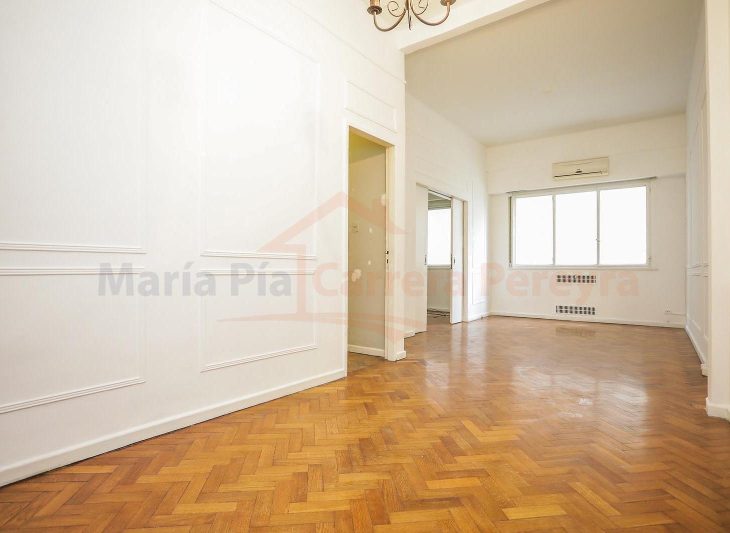 Foto de Venta Departamento de 4 ambientes en Paraná y Av. Santa Fe. Barrio Norte, imagen 1