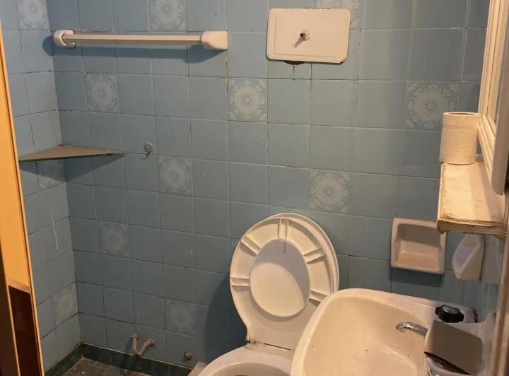 1 ambiente, no tiene expensas. Para estudiantes 2