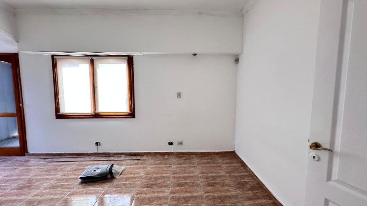 Foto de ALQUILER DE AMPLIA Y CONFORTABLE CASA, imagen 1