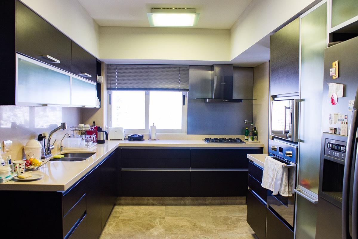 Juncal 1919 - Piso alto. 3 dormitorios en suite, cochera. Amenities. Muebles. Seguridad 24 hs