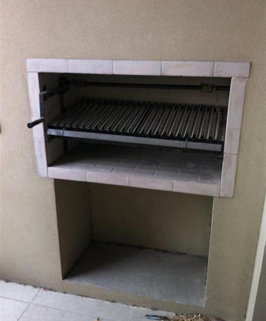 Foto de Monoambiente, APTO PROF. 42 m2 parrilla propia, Balcon, VIG 24 Hs., imagen 5