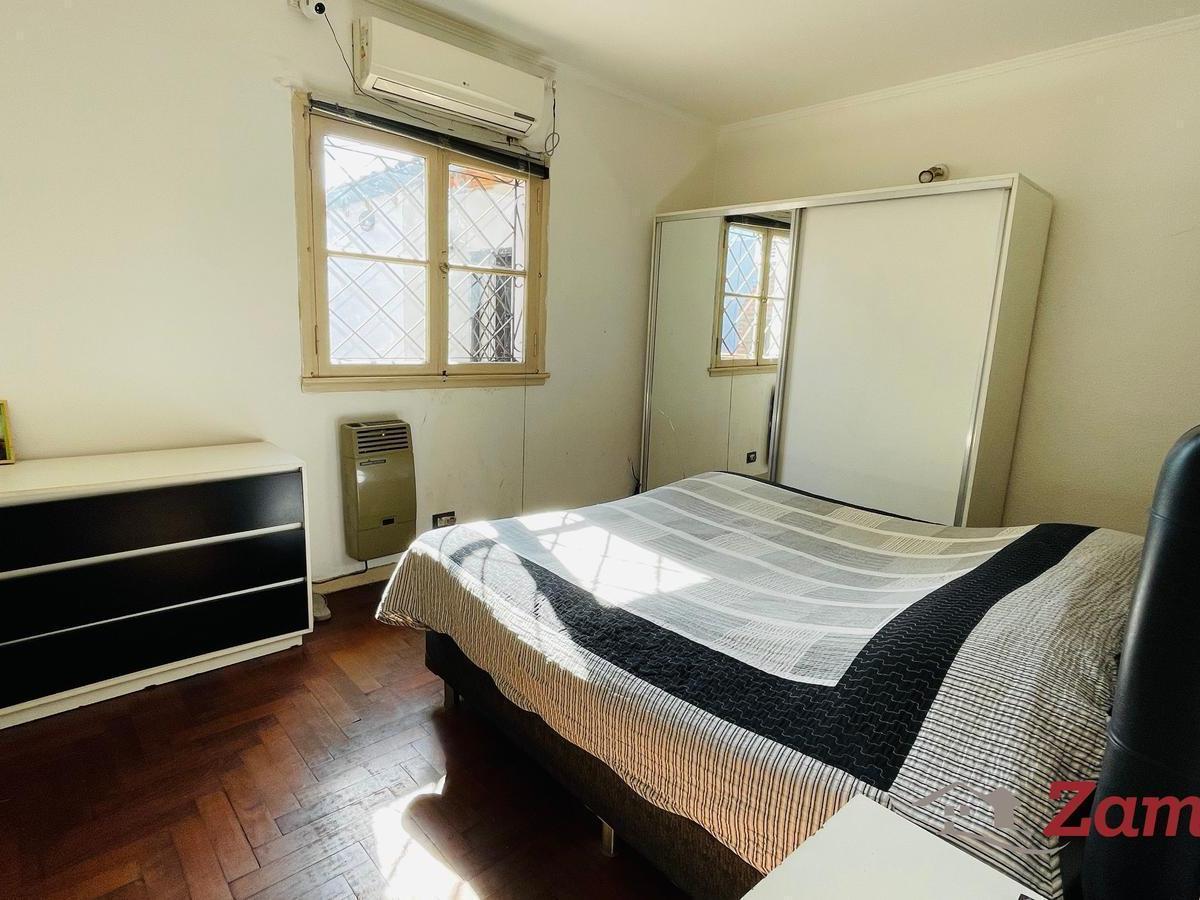 Venta Chalet 4 Ambientes con Jardin y Cochera en El Centro de Ezeiza 3
