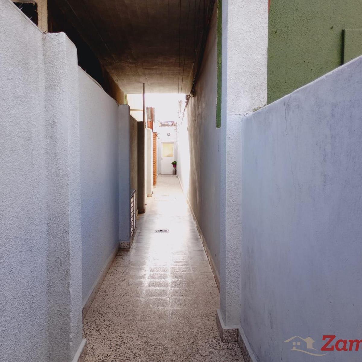 Venta PH 2 Ambientes en San Martin 2