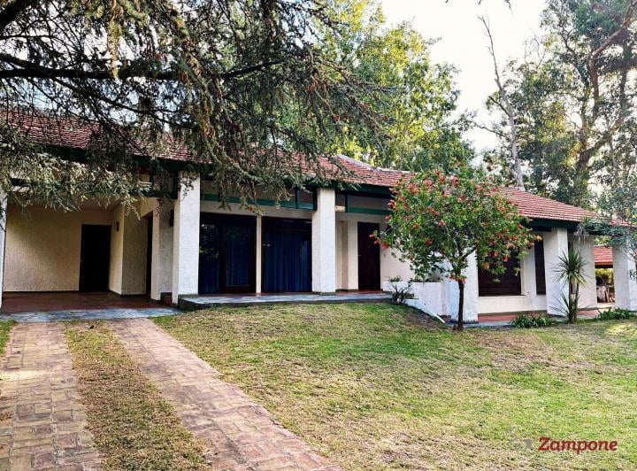 Alquiler Temporal - Casa en Pinamar - Golf Viejo